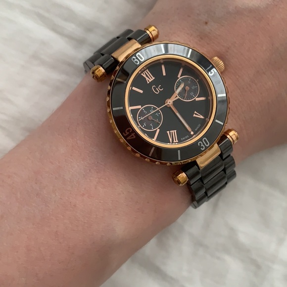 🤩🔥GC Diver Chic Watch-SwissRoseGoldCeramicPearl - Picture 8 of 13